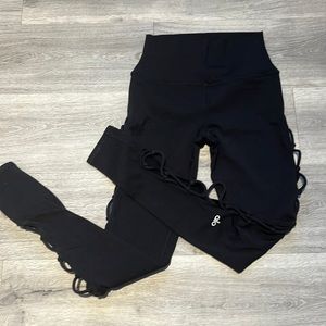 Alo leggings size xs.